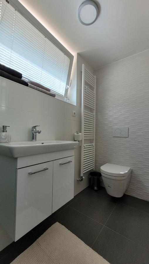 Apartma Julija Luče Esterno foto