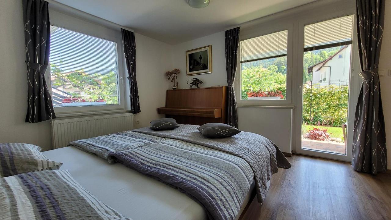 Apartma Julija Luče Esterno foto